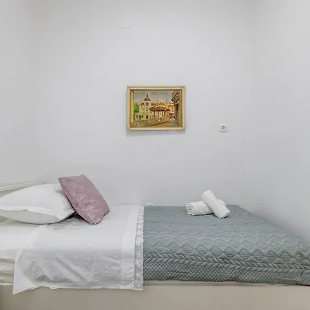 Lejlighed New Place In Old Town Of Trogir, Parking Trogir