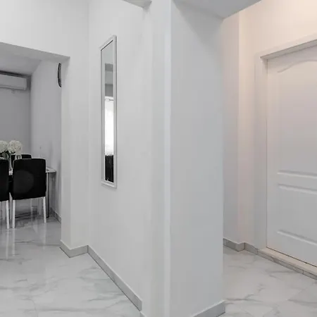 New Place In Old Town Of Trogir, Parking * Trogir