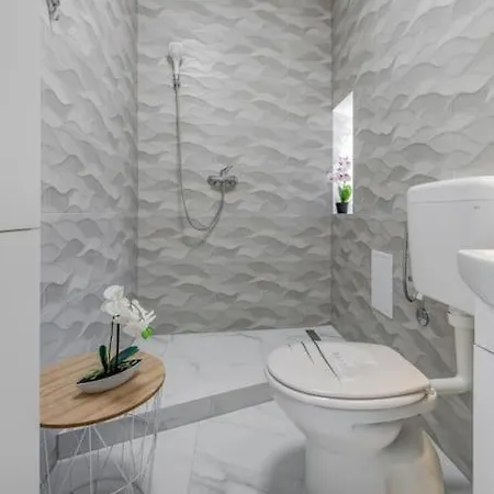 Appartement New Place In Old Town Of Trogir, Parking Trogir