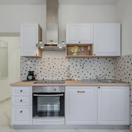 New Place In Old Town Of Trogir, Parking Appartement *