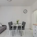New Place In Old Town Of Trogir, Parking 特罗吉尔