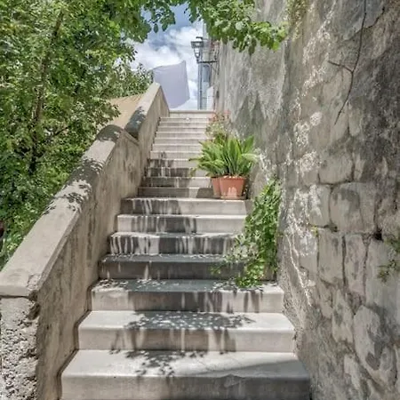 New Place In Old Town Of Trogir, Parking Apartment *