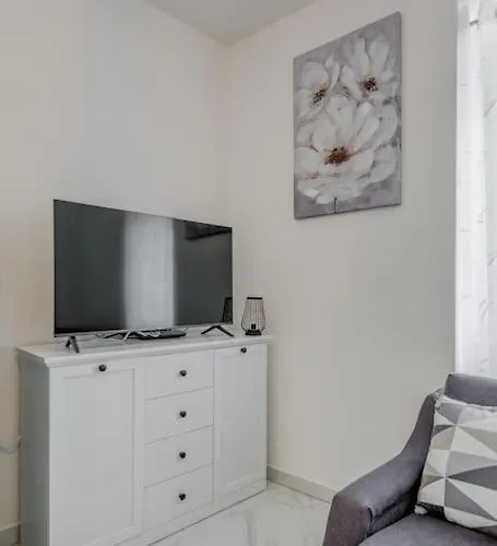 公寓 New Place In Old Town Of Trogir, Parking