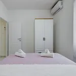 New Place In Old Town Of Trogir, Parking Appartamento Traù