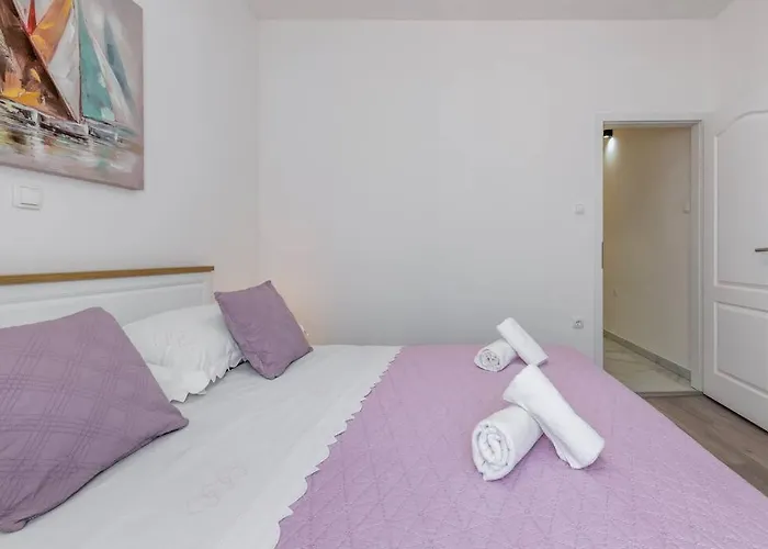 Apartament New Place In Old Town Of Trogir, Parking *